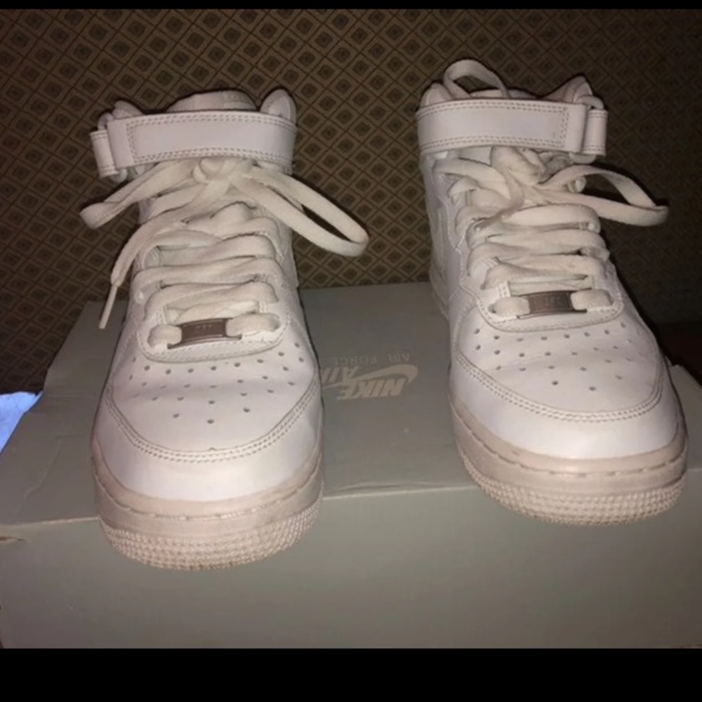 Nike Air Force 1